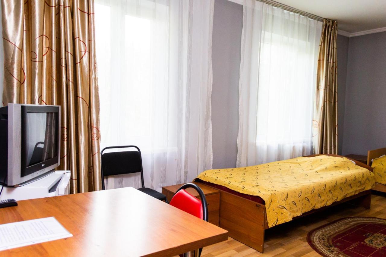 Hotel Tahar 알마티 외부 사진