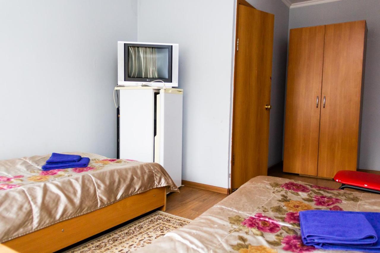 Hotel Tahar 알마티 외부 사진