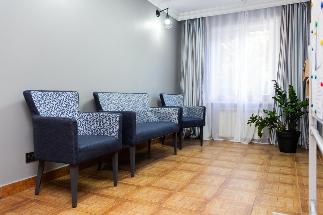 Hotel Tahar 알마티 외부 사진