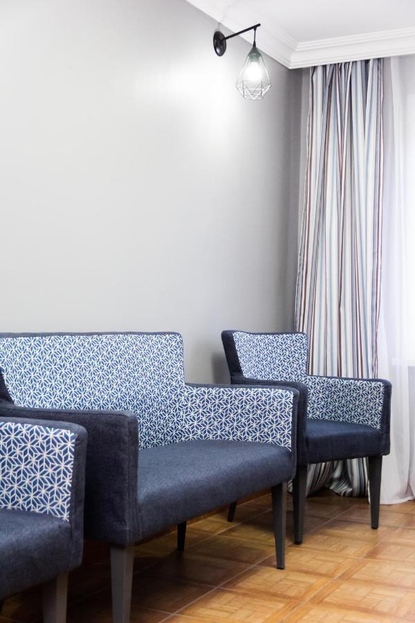 Hotel Tahar 알마티 외부 사진