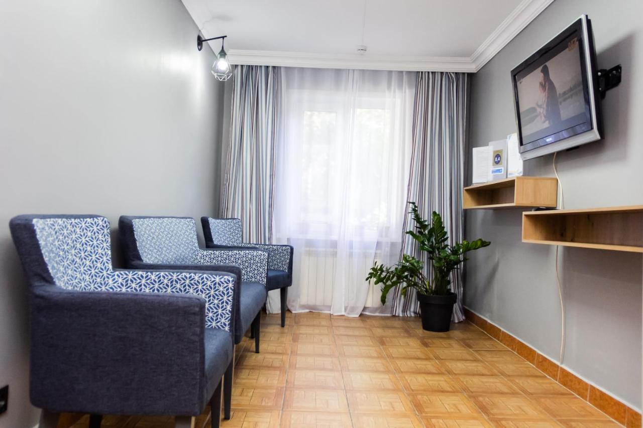 Hotel Tahar 알마티 외부 사진