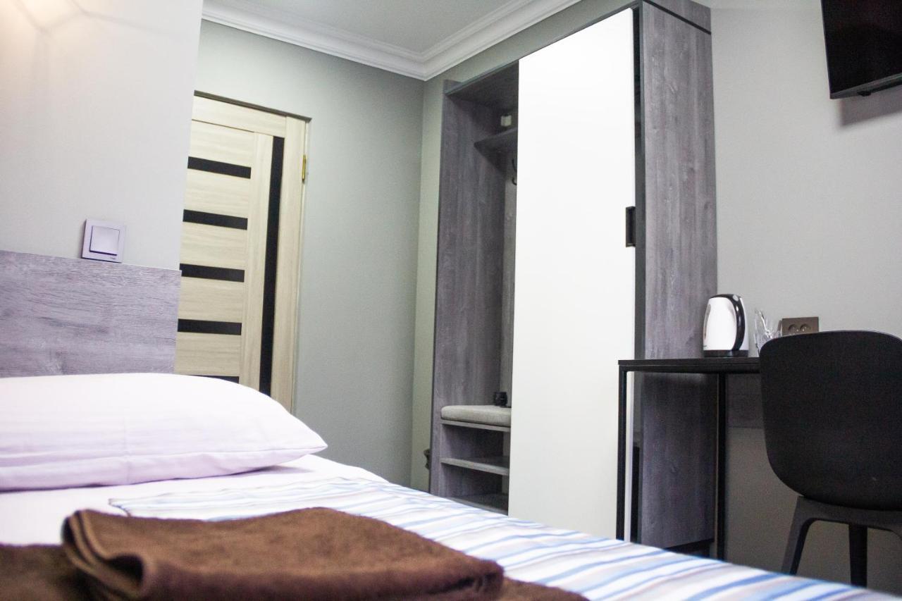 Hotel Tahar 알마티 외부 사진