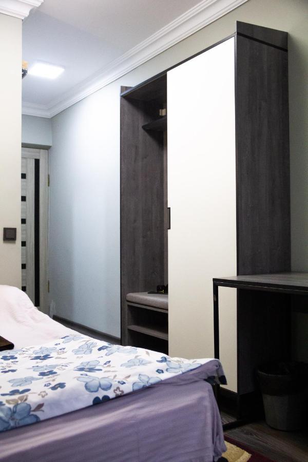 Hotel Tahar 알마티 외부 사진